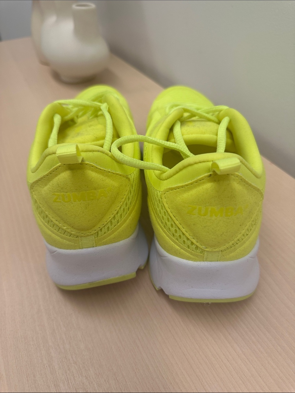 Zumba Wear Neon Yellow Stomp size US9 - Picture 3 of 5
